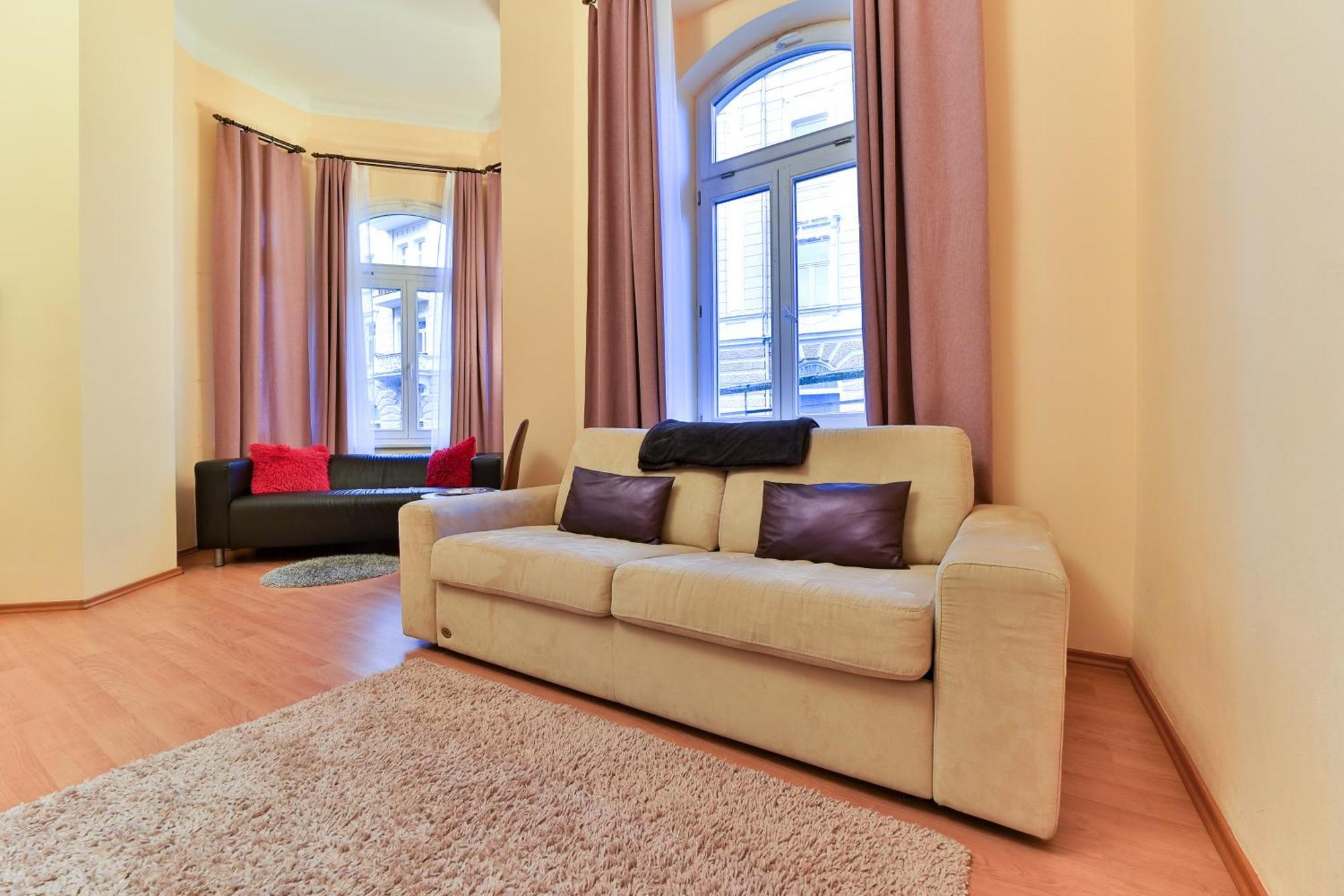 Anzio Apartments Marianske Lazne Bagian luar foto